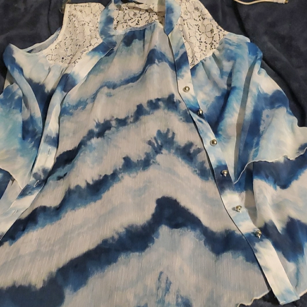 Blue blouse